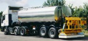 Model FGVW Bitumen Distributor; click to close